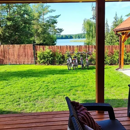 Nad Kalwą - Mazury Całoroczny Dom Do Wynajęcia Z Widokiem Na Jezioro - Pomost - łódka - Rower Wodny Casa de Férias *