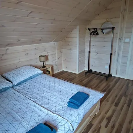 Nad Kalwą - Mazury Całoroczny Dom Do Wynajęcia Z Widokiem Na Jezioro - Pomost - łódka - Rower Wodny Сasa de vacaciones